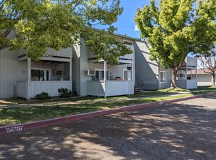 425 E Alameda St, Manteca, CA 95336