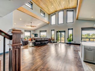 121 Saddlecrest Dr, Sheridan, WY 82801