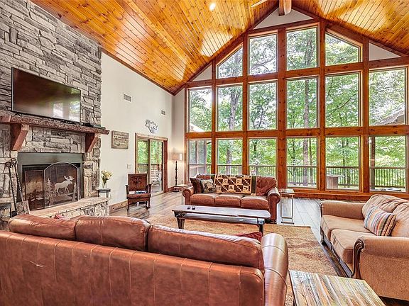 4th image of 5589 Cress Rd