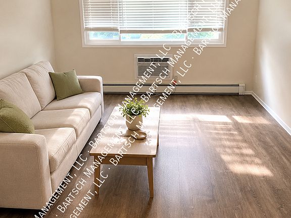 2nd image of N64W23851 Ivy Ave #209