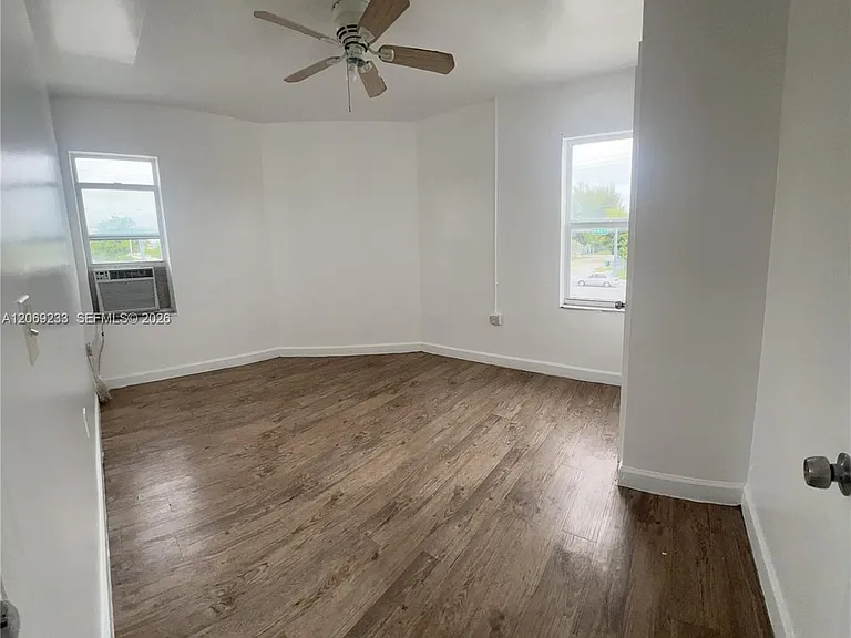 1186 NW 103rd St #2 — Photo 2