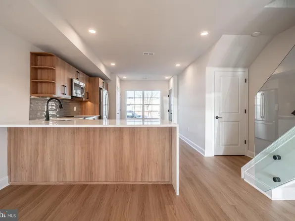4017 Marilyn Dr #A91, Philadelphia, PA 19131