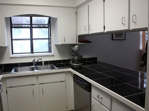 3rd image of 4302 NW 17th Ter