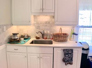 15-17 Elliot Ter, Newton, MA 02464