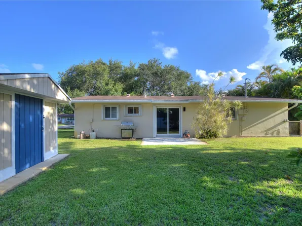6897 NW 12th Court, Plantation, FL 33313