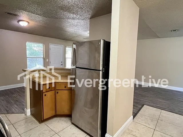109 Barnsbury Ct — Photo 7