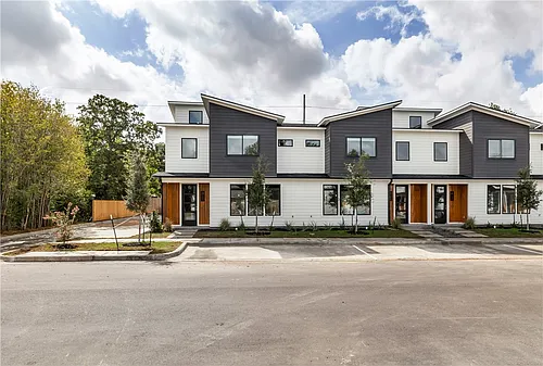 211 Lynn Dr #101 Photo 1