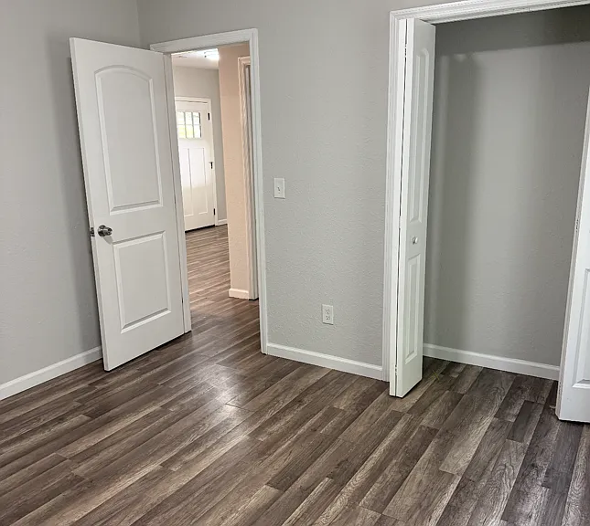 542 Sweetwater Rd #2 — Photo 16