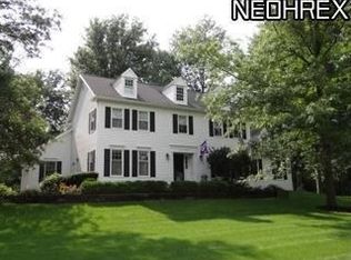 6776 Pinebrooke Dr, Hudson, OH 44236