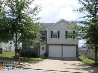 2622 Patriots Rd, Riverdale, GA 30296