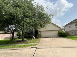 5107 Blanco Dr, Pearland, TX 77584