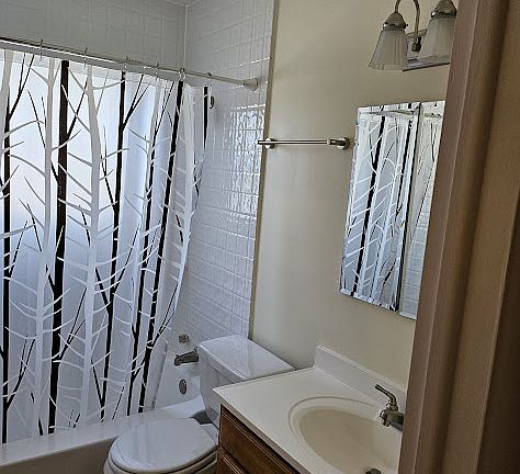 upstairs bathroom