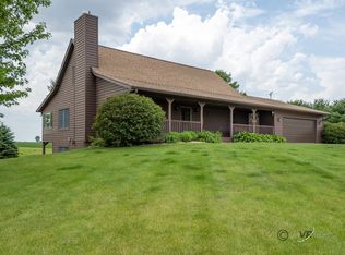 2361 W Florence Rd, Baileyville, IL 61007