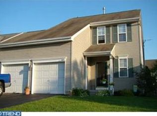 36 Clydesdale Dr, Burlington, NJ 08016