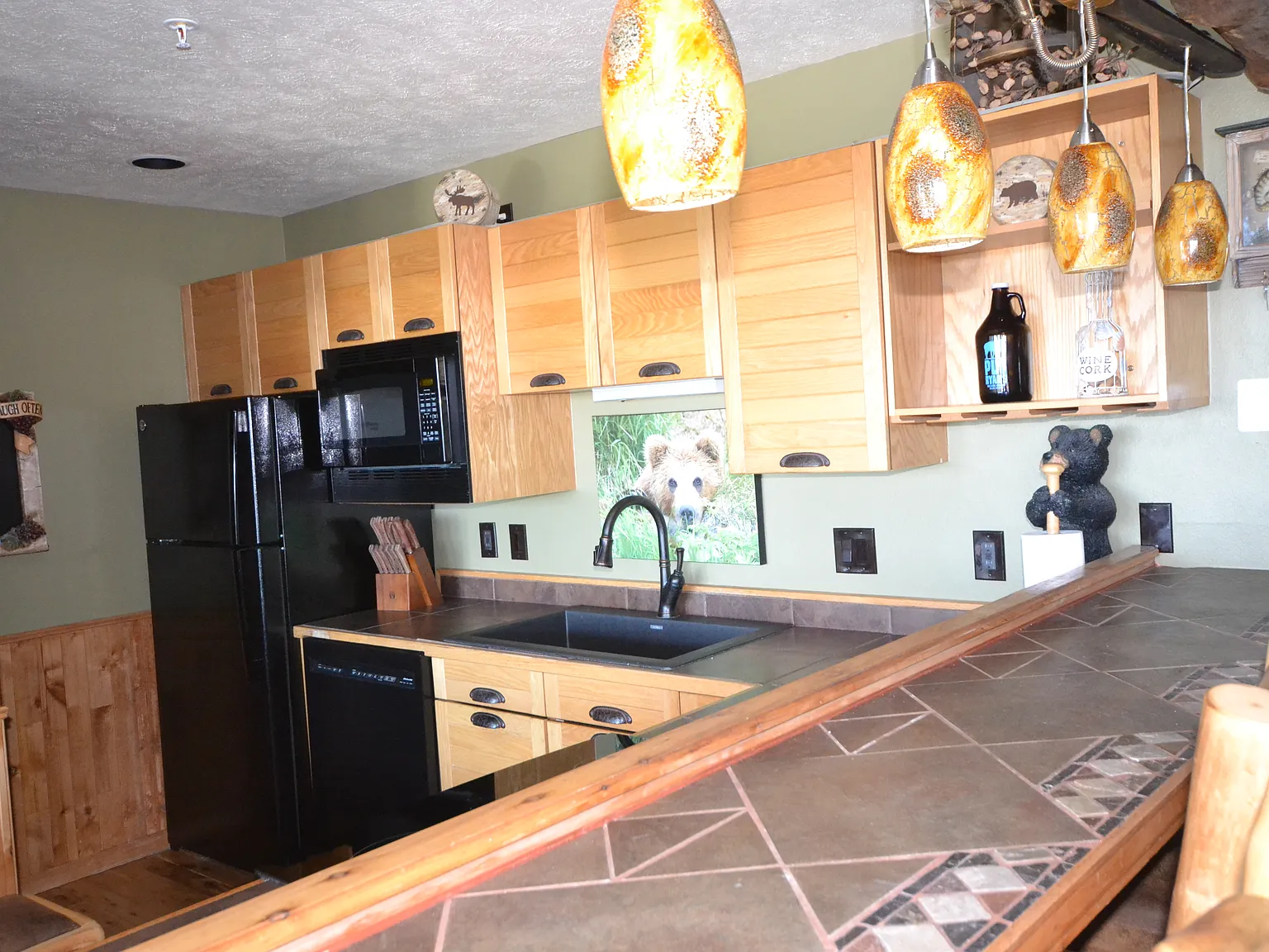 3 bed, 1183 sqft, $4,500 — Photo 4