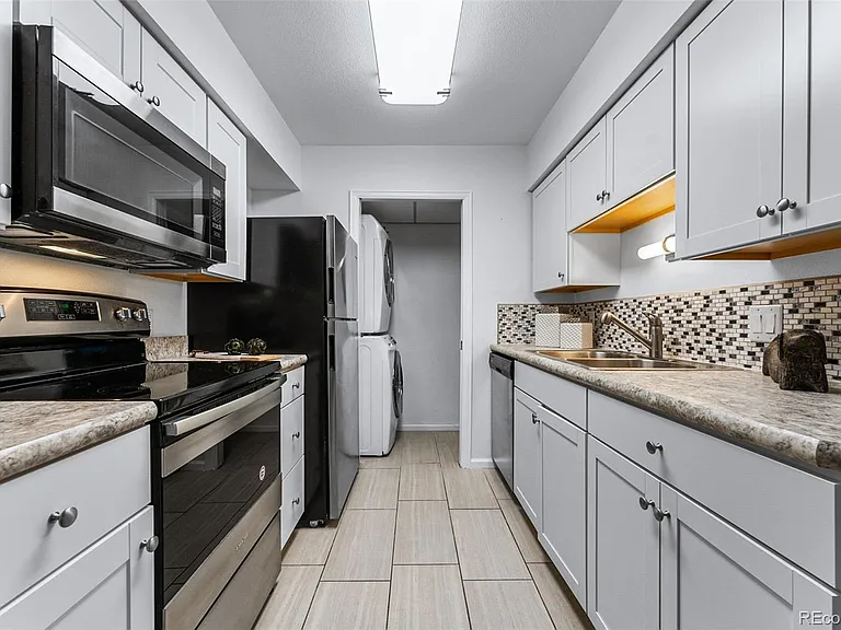 1825 Kendall St #217 — Photo 7