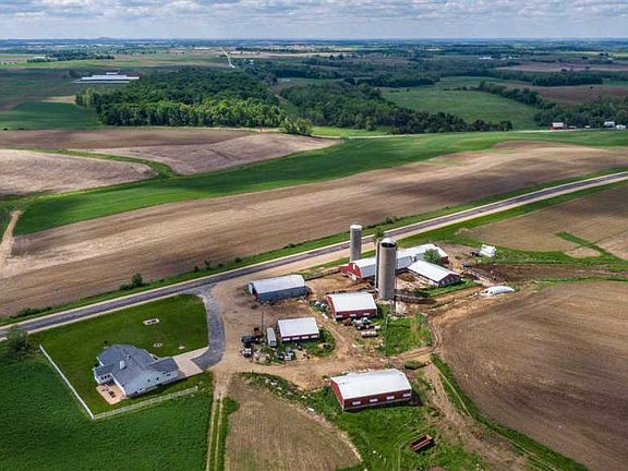 2nd image of 3468 County Road B