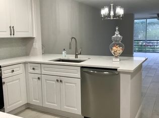 5900 NE 7th Ave APT 202N, Boca Raton, FL 33487