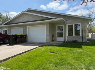 214 E Shaw St, Osceola, IA 50213