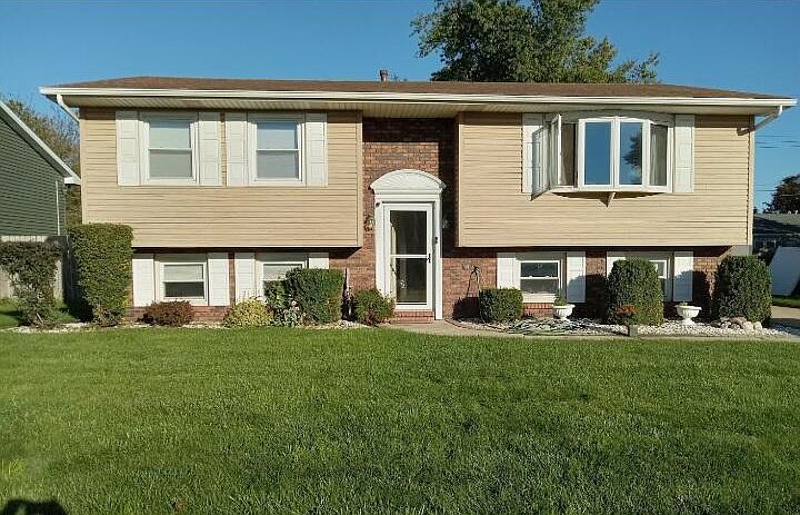 1st image of 7511 Idaho Ave