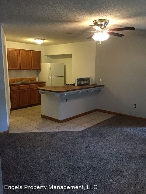 1st image of 924 N Topeka St APT E6