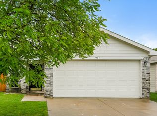 1104 Driftwood Ln, Fort Worth, TX 76140