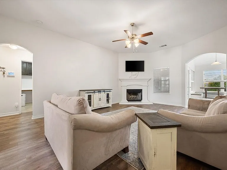 9224 Diane Dr — Photo 19