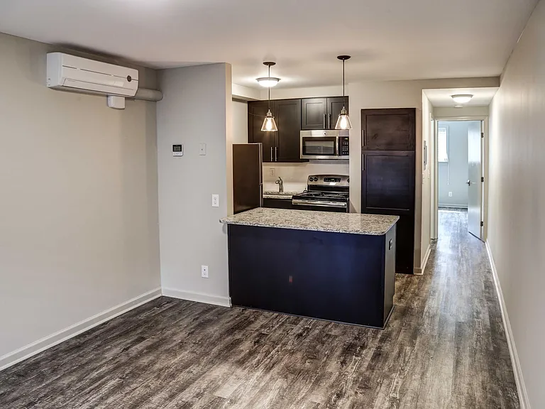 Highland Flats — Photo 1