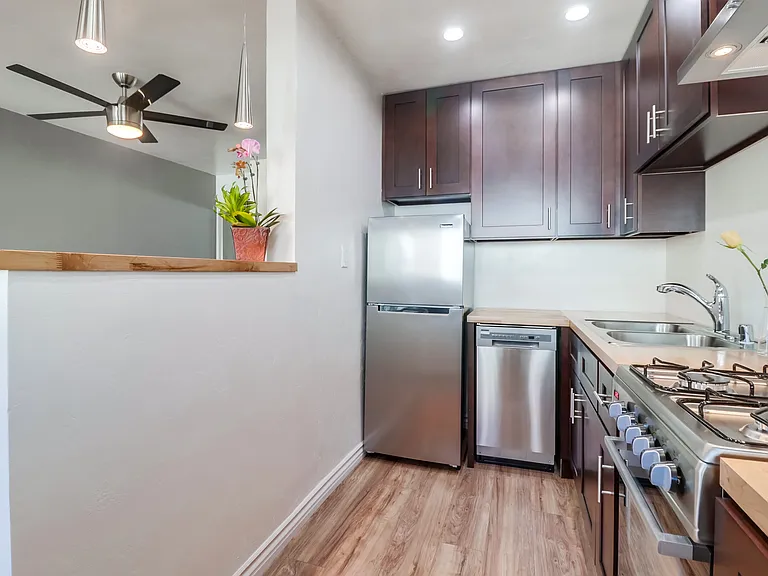 3600 Mission Blvd #13 — Photo 14