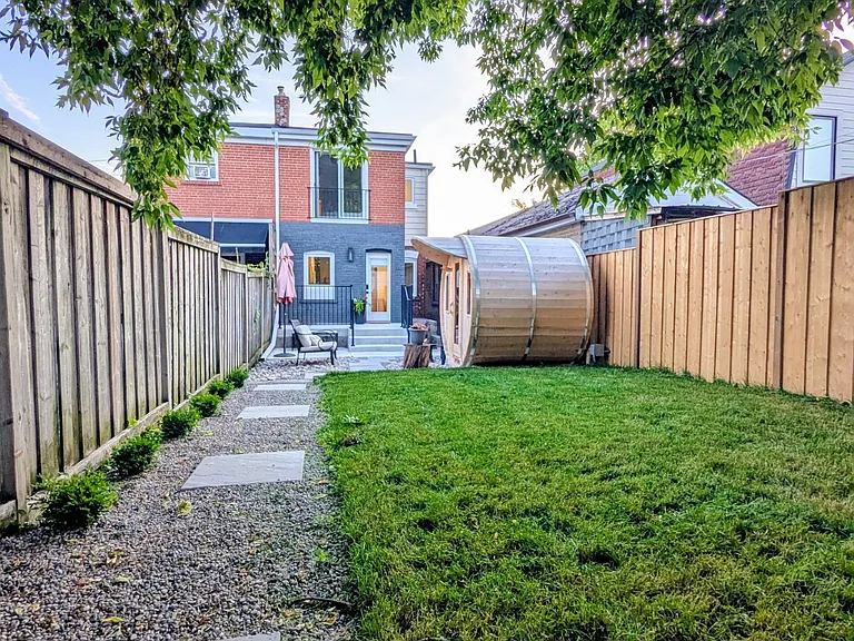 37 Gilbert Ave — Photo 31
