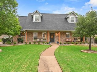 1703 Briar Rose Ct, College Station, TX 77845