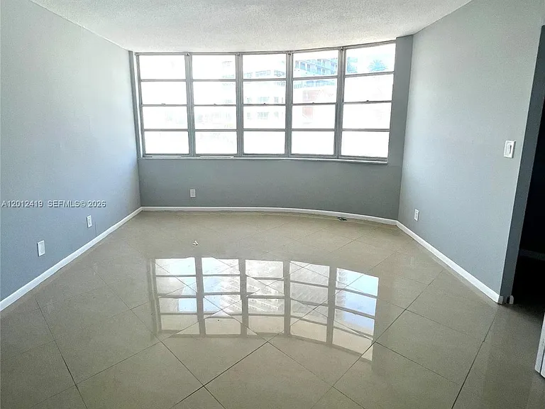 1801 S Ocean Dr #535 — Photo 8