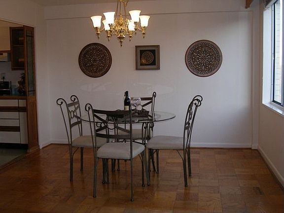 3rd image of 6641 Wakefield Dr APT 413