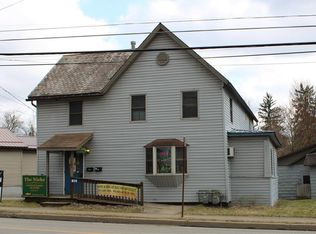 614 State St, Meadville, PA 16335