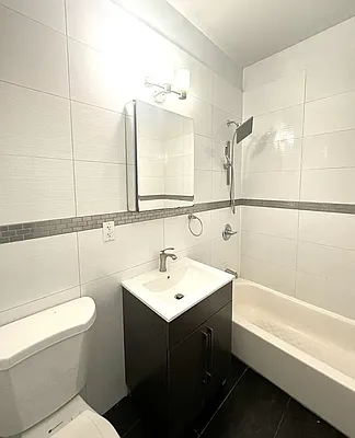 Rented by Pear NYC LLC | media 13