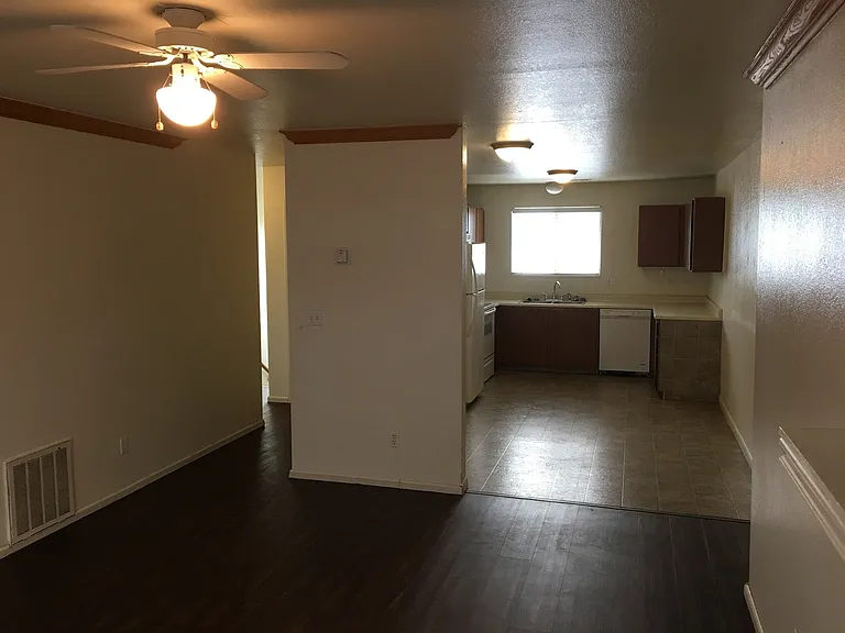 2065 S California Ave #D — Photo 11