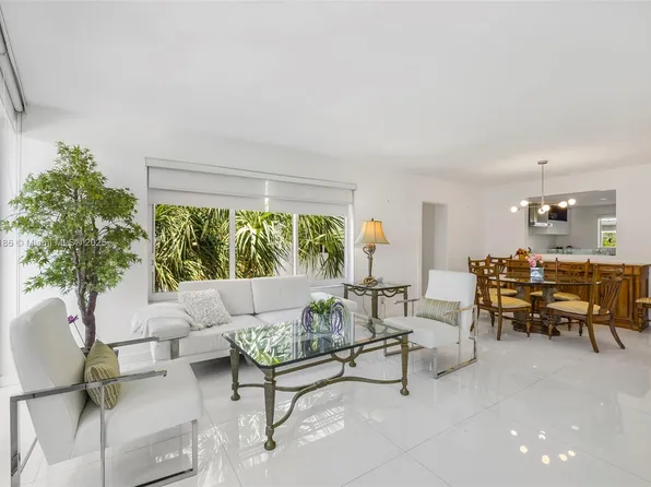 1 Harbour Way APT 305, Bal Harbour, FL 33154