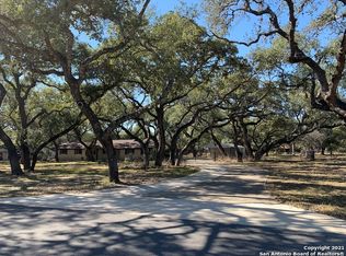 119 Massad Dr, Pleasanton, TX 78064
