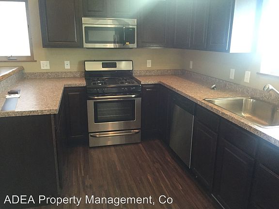 3rd image of 4428 A Deveraux Pl