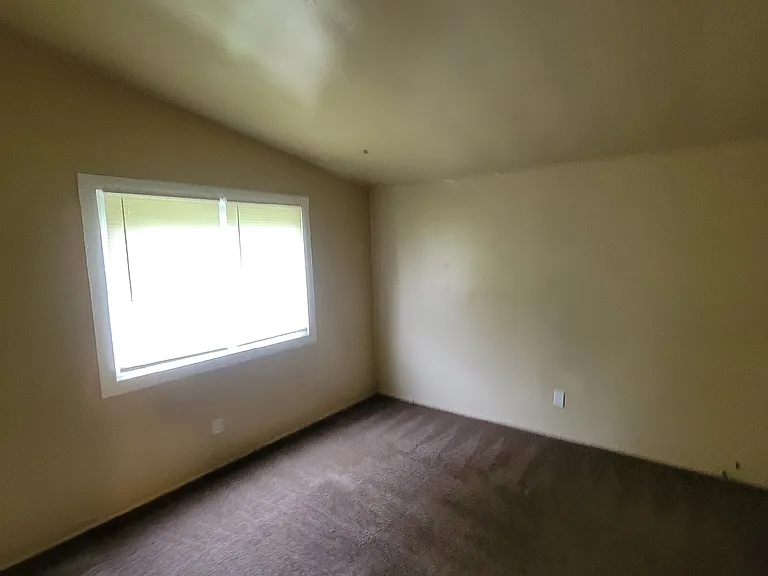 1232 Cameron St — Photo 7