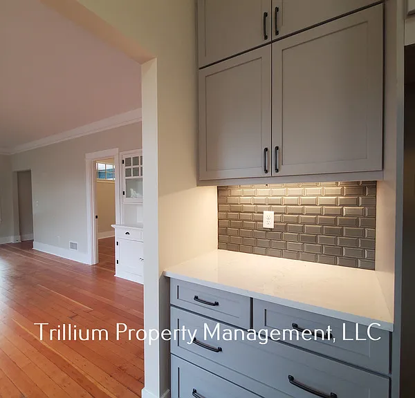 1411 SE 49th Ave — Photo 12