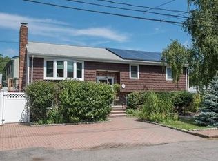 6 Gates Rd, Saugus, MA 01906