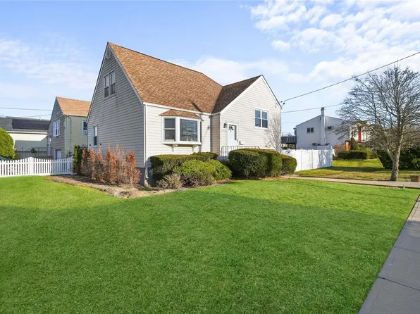 2961 Madison Street, Baldwin, NY 11510