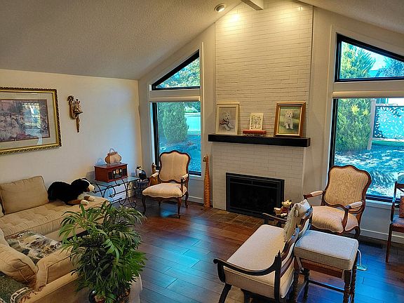 5th image of 2617 SE Spyglass Dr