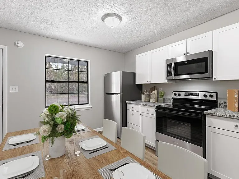 104 Cone St #104G — Photo 4