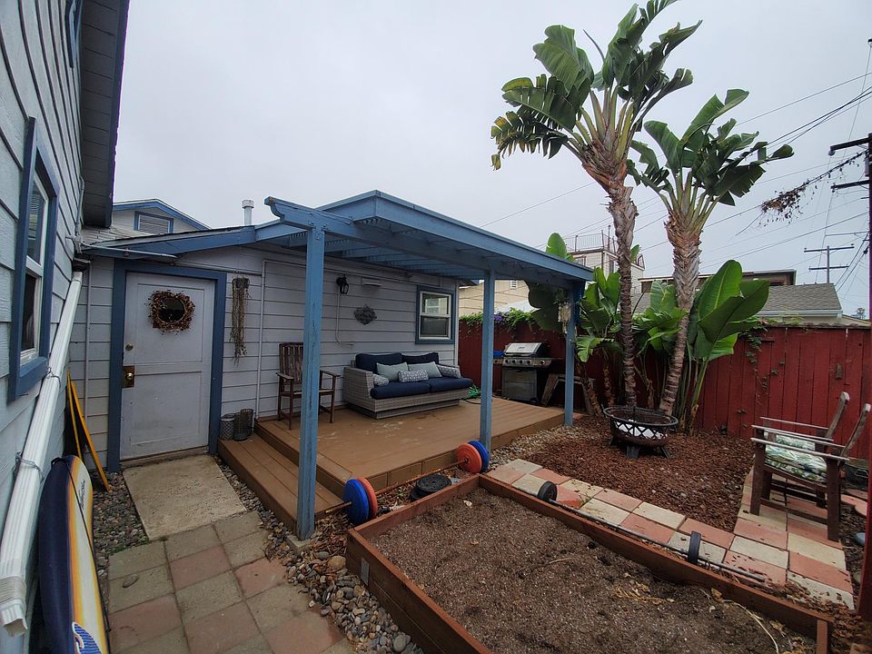 1st image of 4636 Lotus St