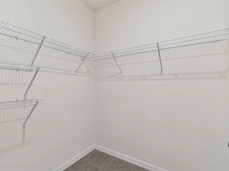 2880 Evergreen Elm Pass — Photo 33