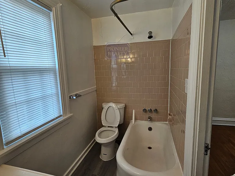 3116 Stuart Ave #9 — Photo 8