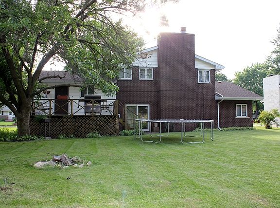 4th image of 366 N Van Buren Ave