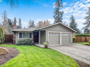 6310 Burma Rd, Lake Oswego, OR 97035
